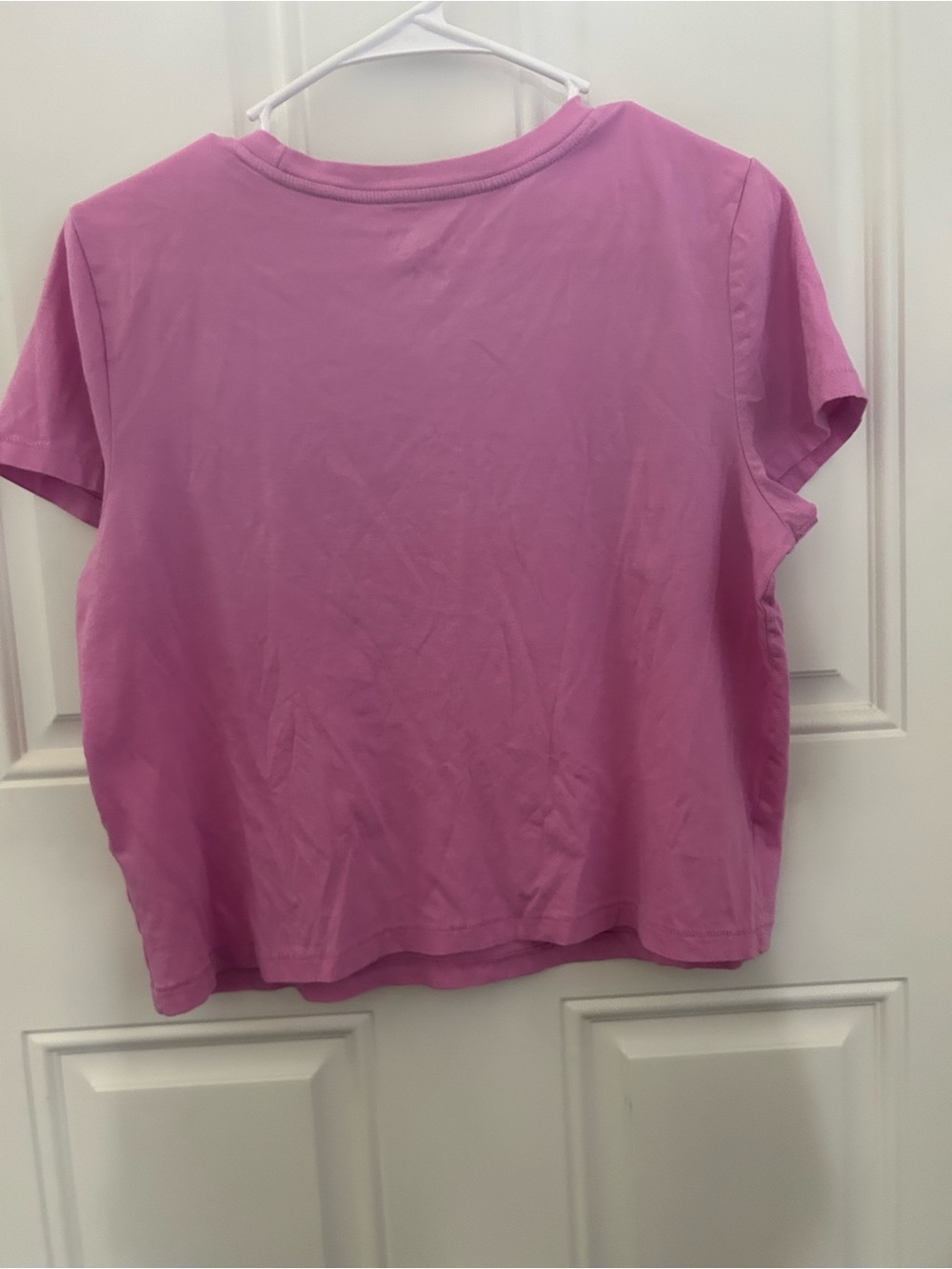 Universal Threads Women’s Short Sleeve Crewneck Tee - Pink - Picture 3 of 3